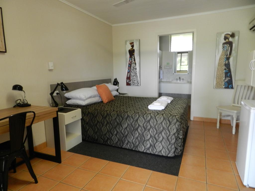 Golden Palms Motor Inn Bundaberg Luaran gambar